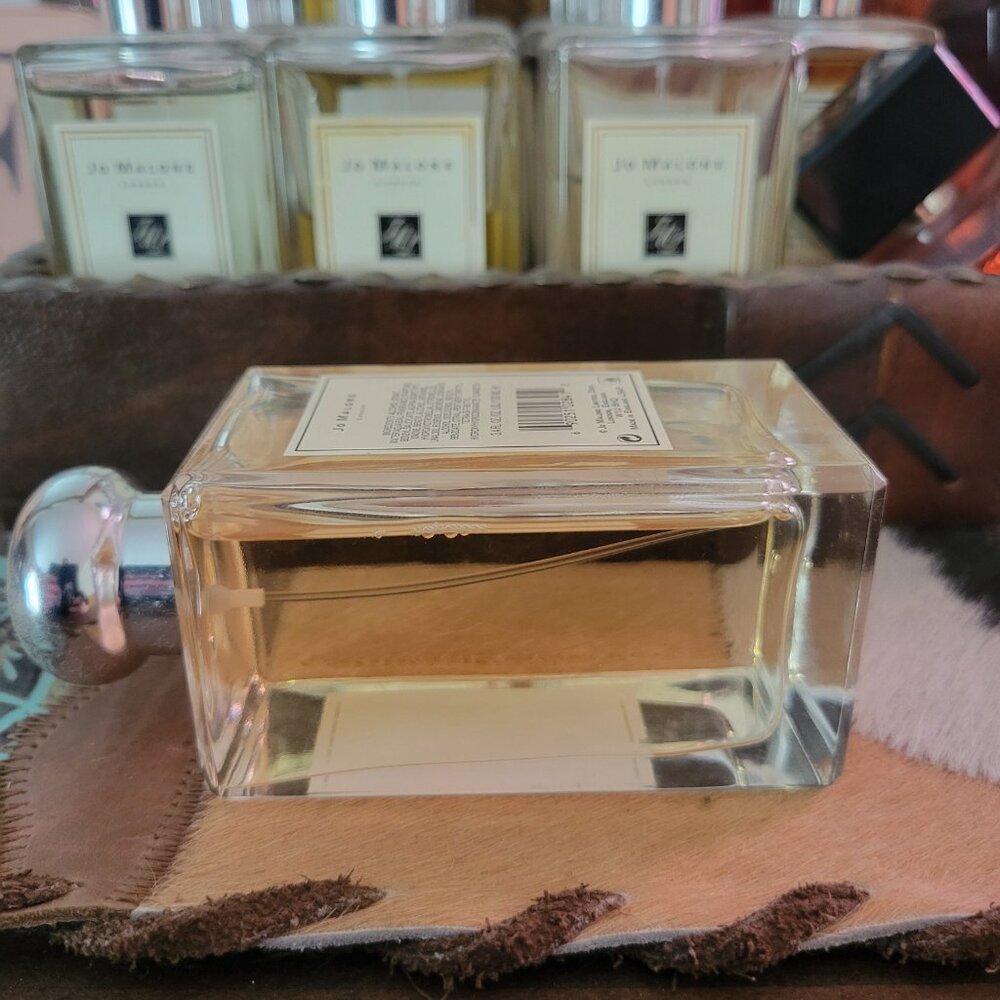 JO MALONE perfume - Picture 2 of 3